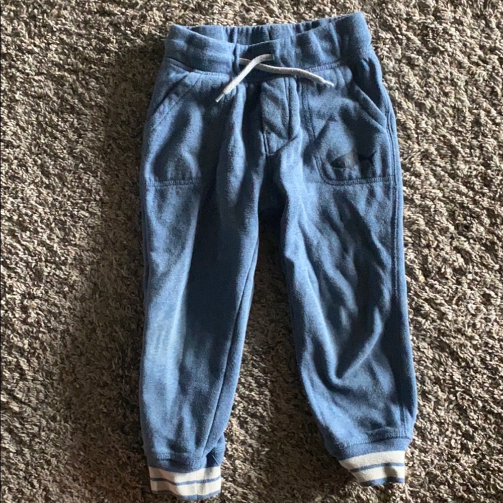 Boys gap joggers